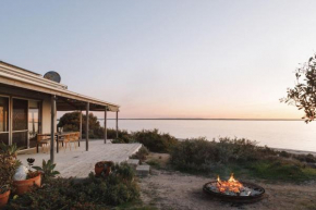 Sea Haven at Streaky Bay - A Secluded Beach Escape